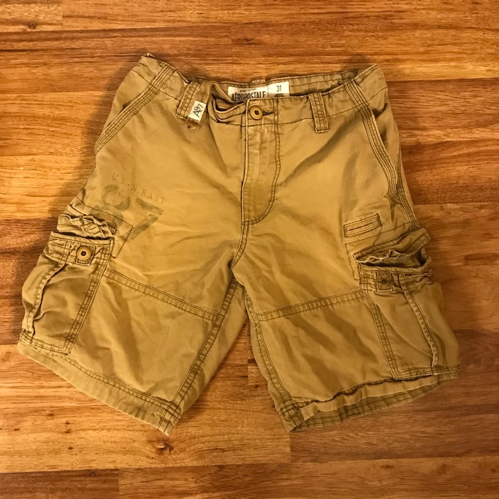 AERO Cargo Shorts